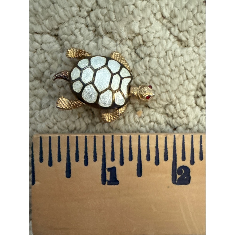 Vintage Gold Tone White Enamel Turtle Brooch Red Rhinestone Eyes Lapel Pin